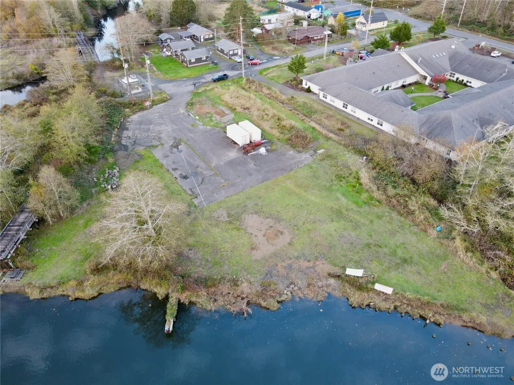 1010 Division Street Hoquiam, WA 98550
