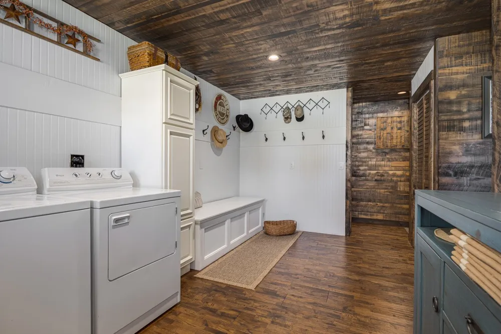 2900 Tanyard Hill Rd Lynchburg, TN 37352