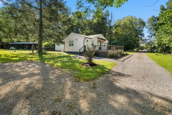 2900 Tanyard Hill Rd Lynchburg, TN 37352