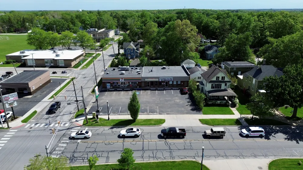 706 1/2 E Lincolnway Valparaiso, IN 46383