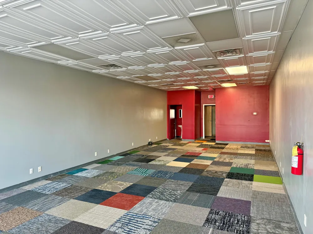 706 1/2 E Lincolnway Valparaiso, IN 46383