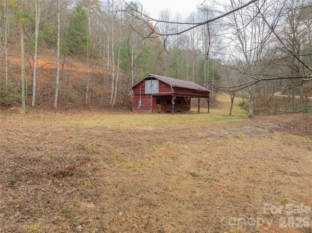 104 Robin Lane Bryson City, NC 28713