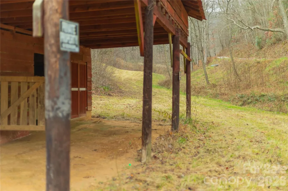 104 Robin Lane Bryson City, NC 28713