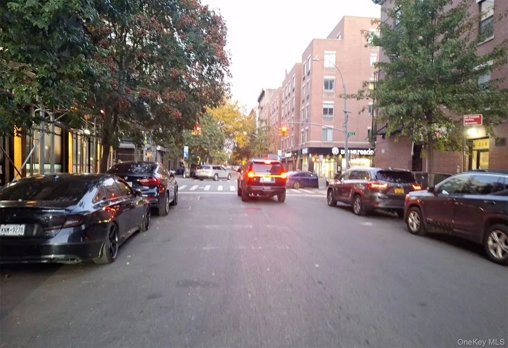 209 E 2nd Street #6 New York (Manhattan), NY 10009