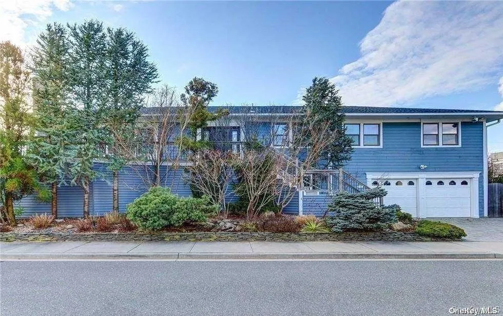 14 Kensington Street Lido Beach, NY 11561