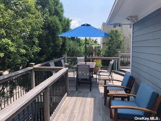 14 Kensington Street Lido Beach, NY 11561