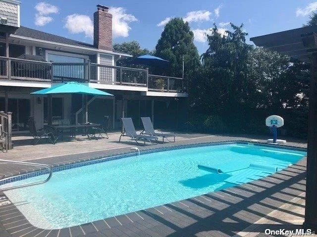 14 Kensington Street Lido Beach, NY 11561