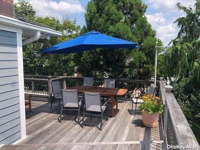 14 Kensington Street Lido Beach, NY 11561