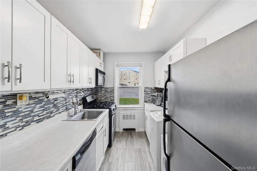 252-01 72nd Avenue #Lower Bellerose, NY 11426