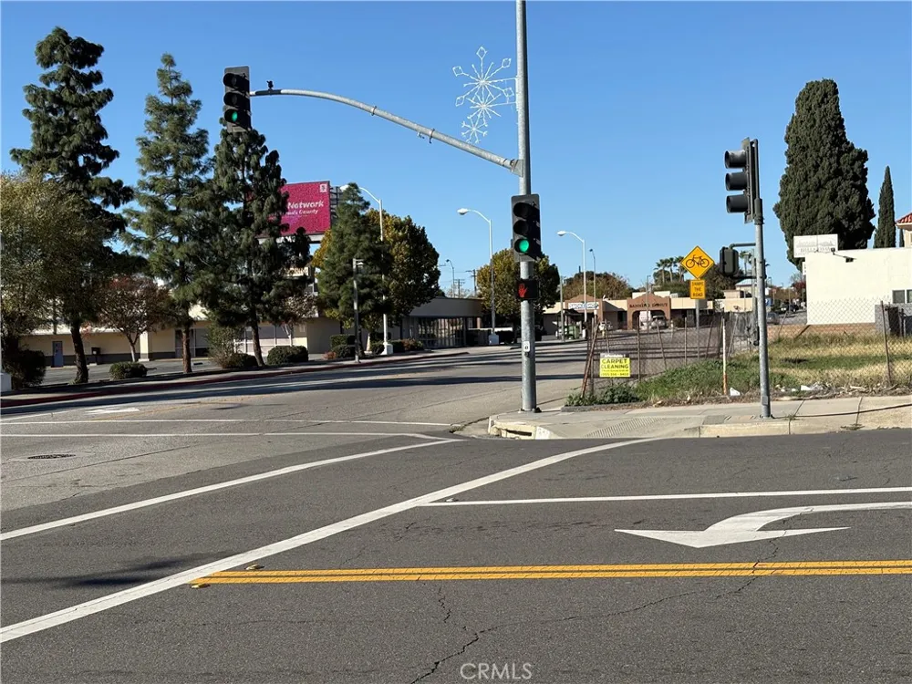 437 W Ramsey Street Banning, CA 92220