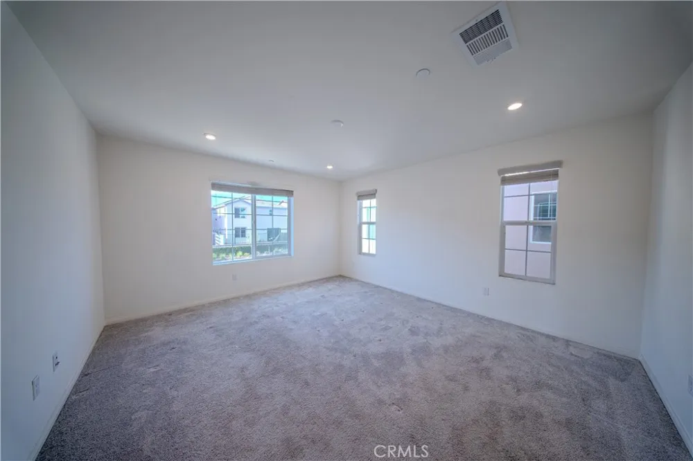 558 Pablo Rd Lake Elsinore, CA 92530