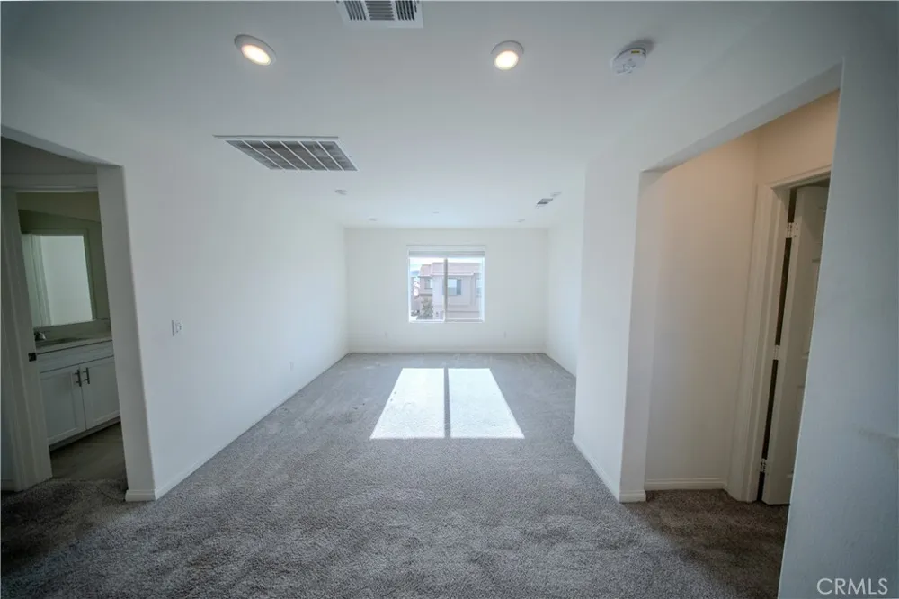 558 Pablo Rd Lake Elsinore, CA 92530