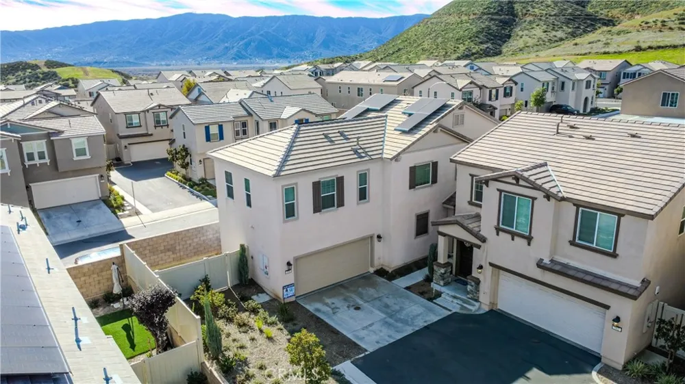 558 Pablo Rd Lake Elsinore, CA 92530