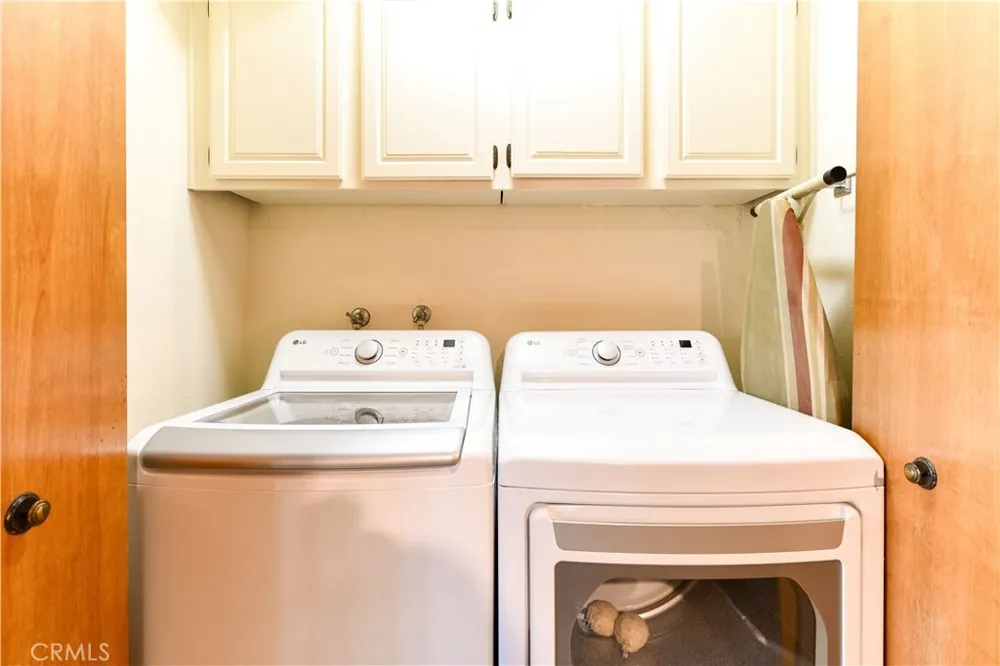 2890 Huntington #110 Fresno, CA 93721