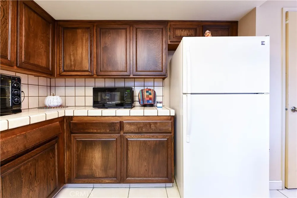 2890 Huntington #110 Fresno, CA 93721