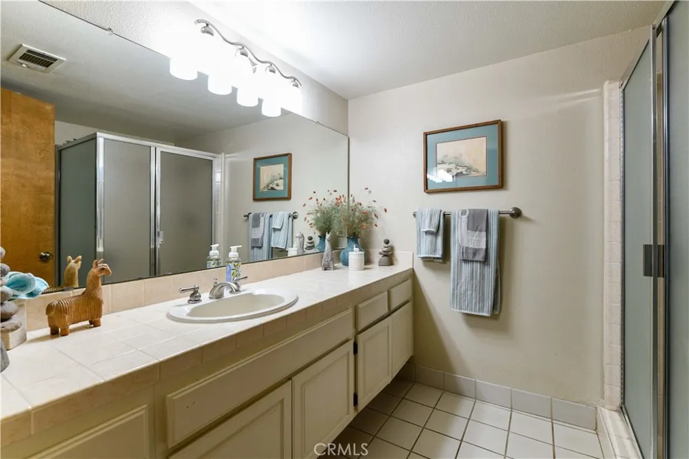 2890 Huntington #110 Fresno, CA 93721