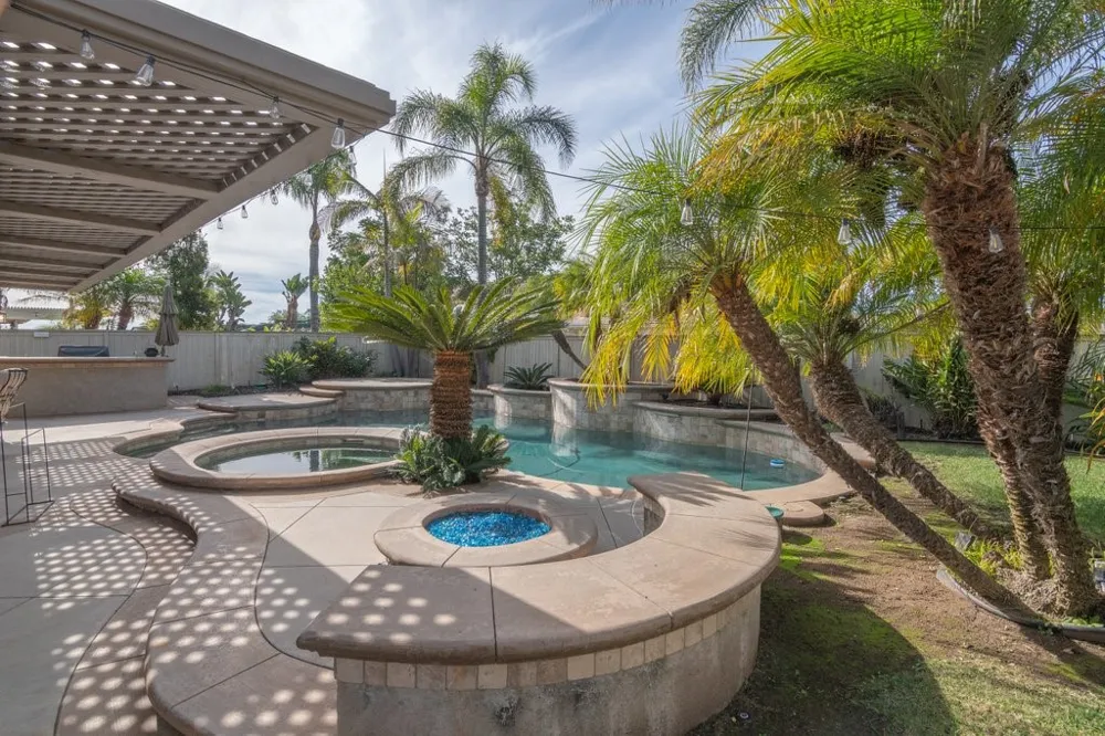 1857 Autumn Vista, CA 92084