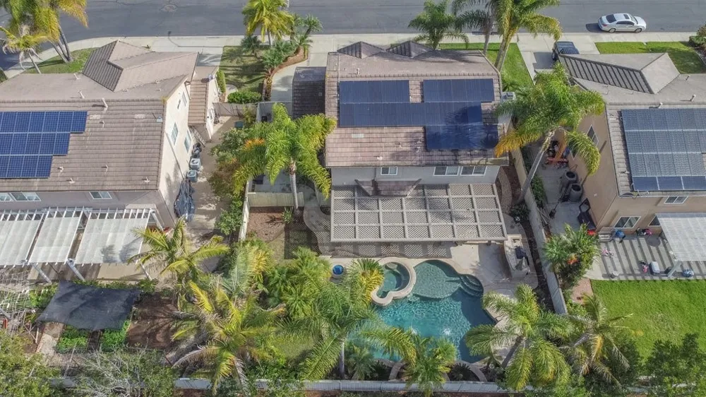 1857 Autumn Vista, CA 92084