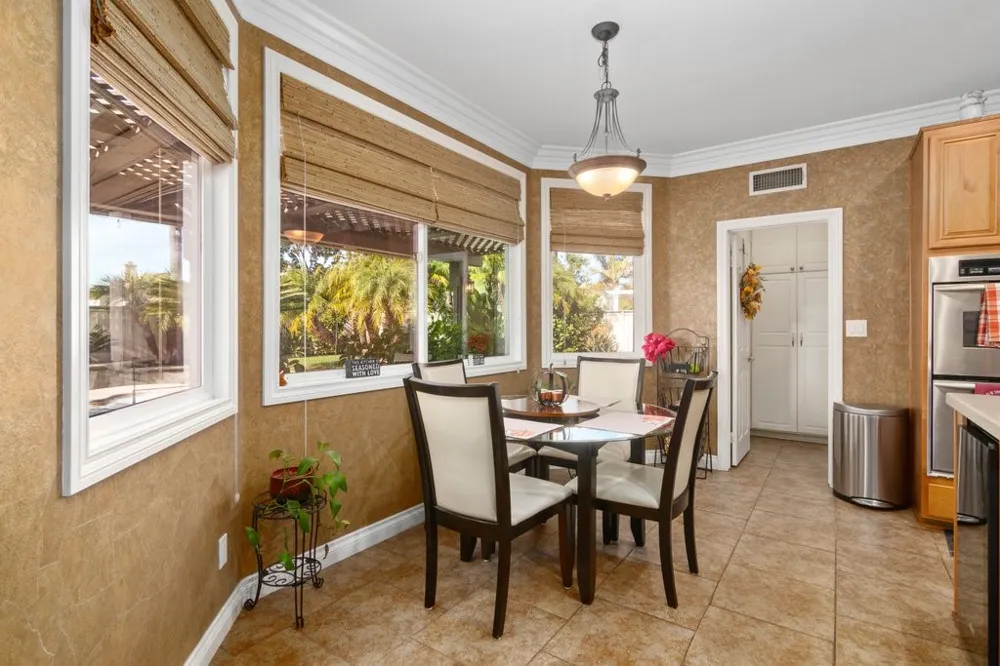 1857 Autumn Vista, CA 92084