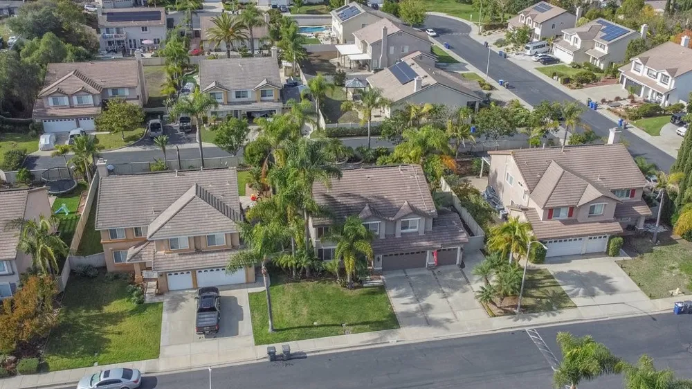 1857 Autumn Vista, CA 92084