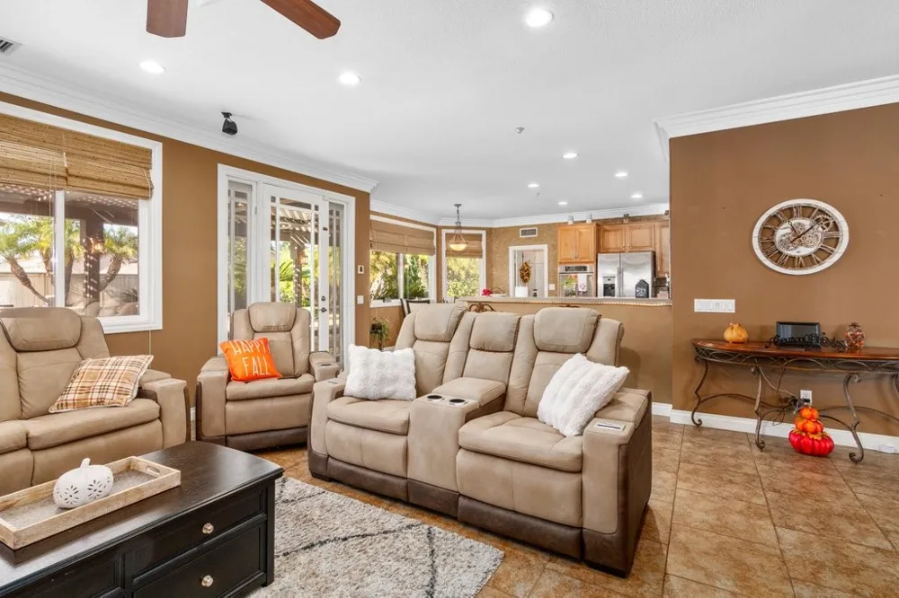 1857 Autumn Vista, CA 92084