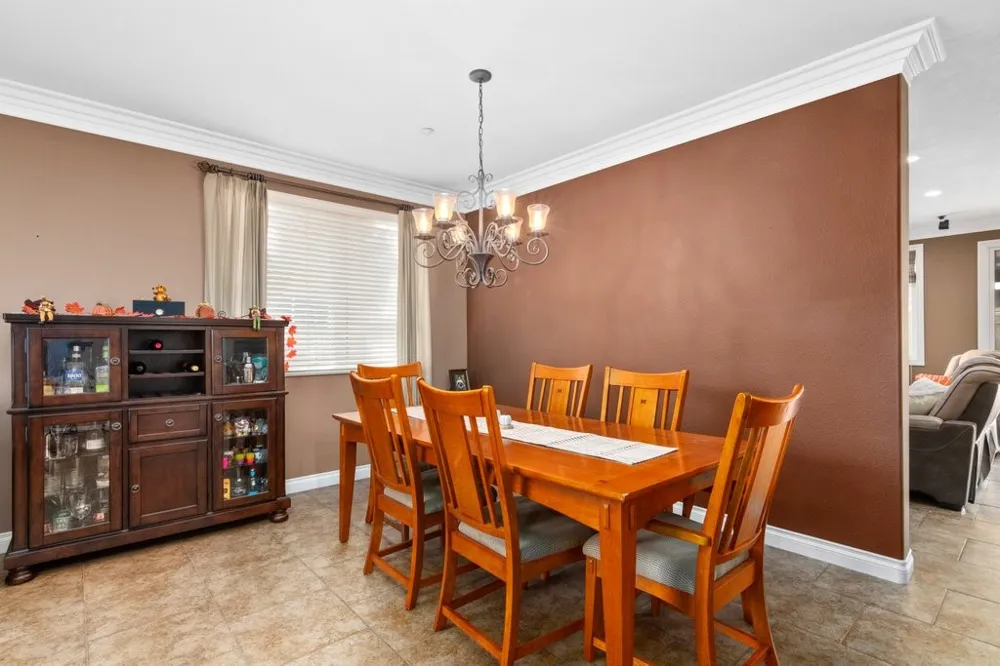 1857 Autumn Vista, CA 92084