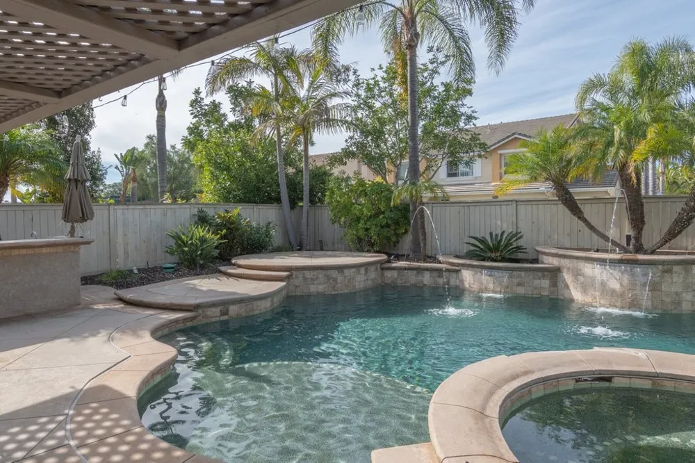 1857 Autumn Vista, CA 92084