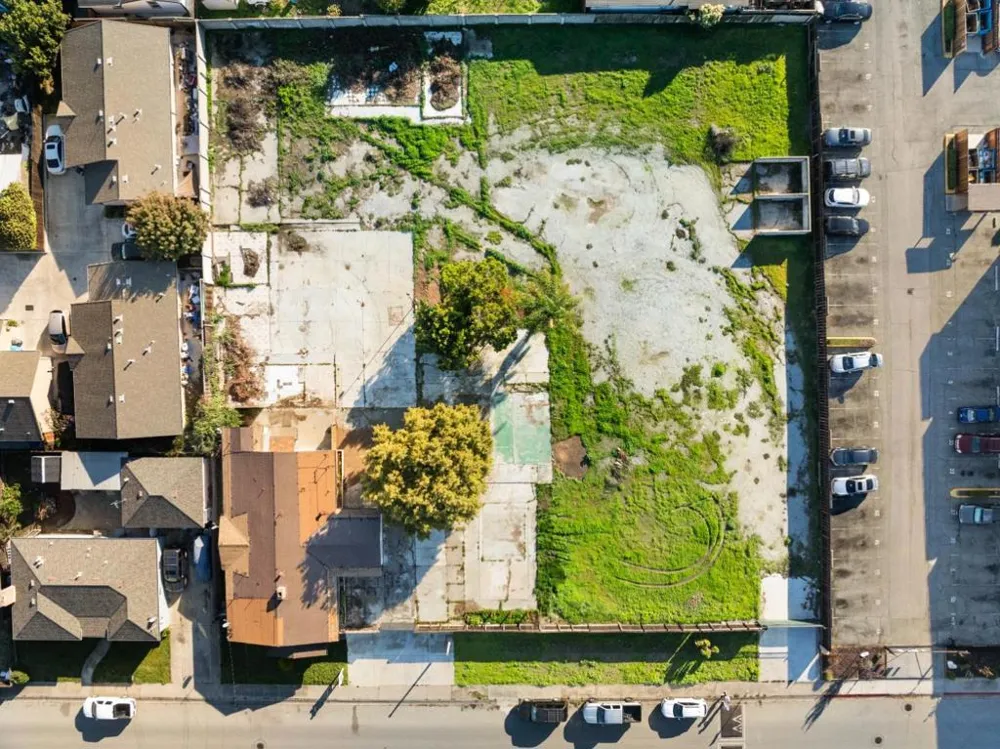 653 South Street Hollister, CA 95023