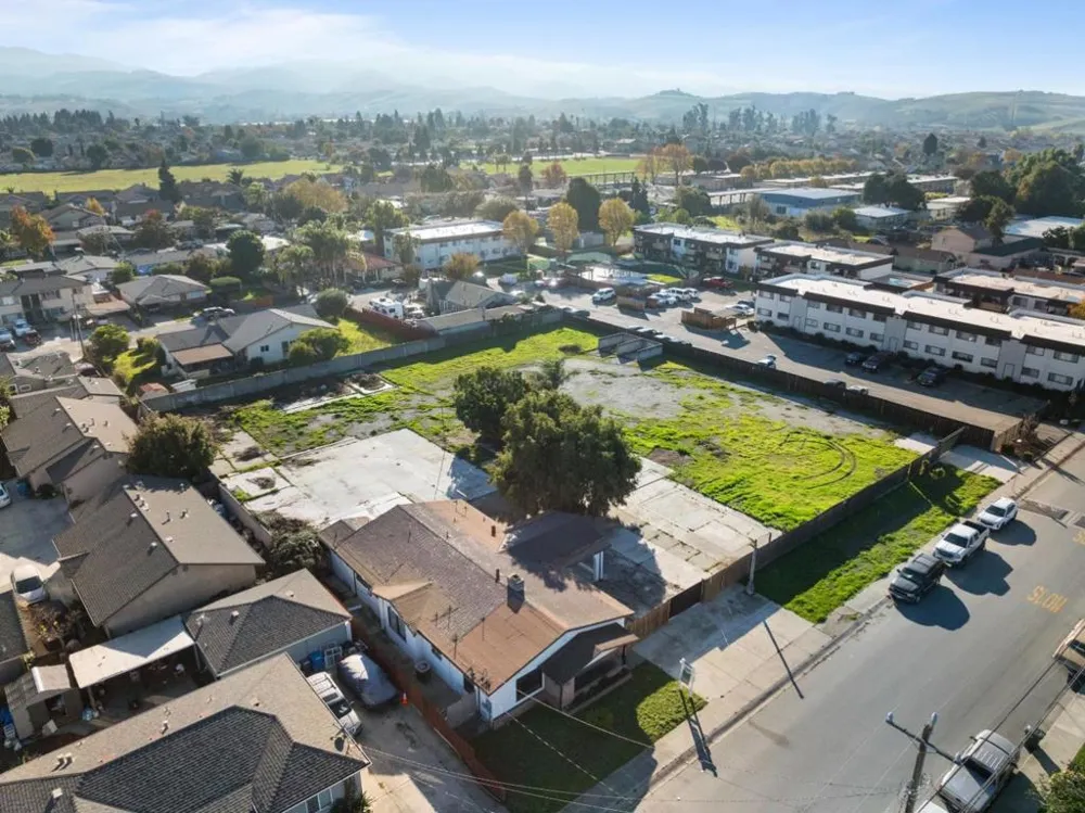 653 South Street Hollister, CA 95023