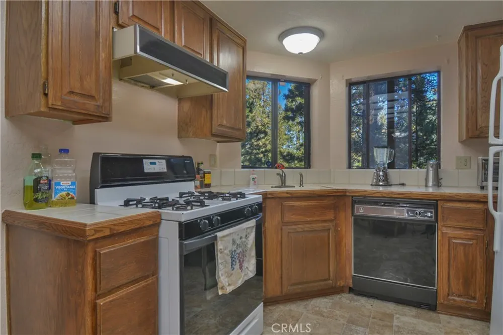 27494 White Fir Lake Arrowhead, CA 92352