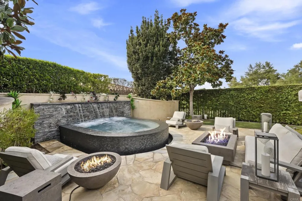 6853 Rancho Valencia Rd. Rancho Santa Fe, CA 92067