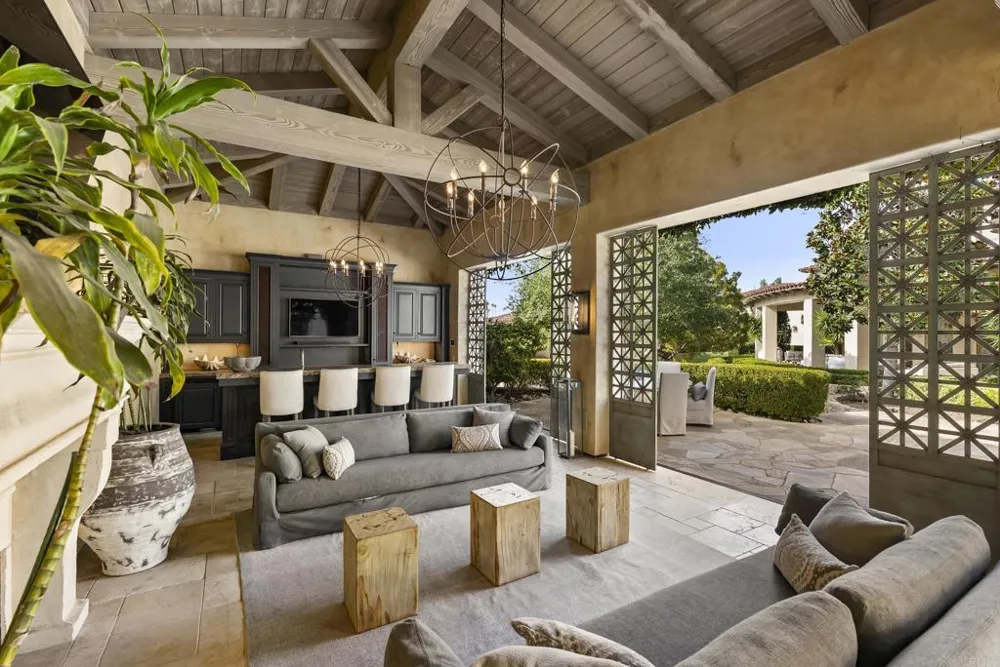 6853 Rancho Valencia Rd. Rancho Santa Fe, CA 92067