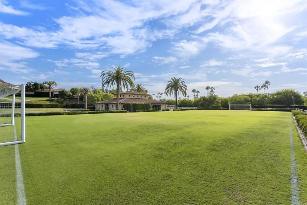 6853 Rancho Valencia Rd. Rancho Santa Fe, CA 92067
