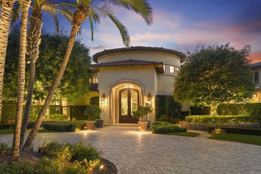 6853 Rancho Valencia Rd. Rancho Santa Fe, CA 92067
