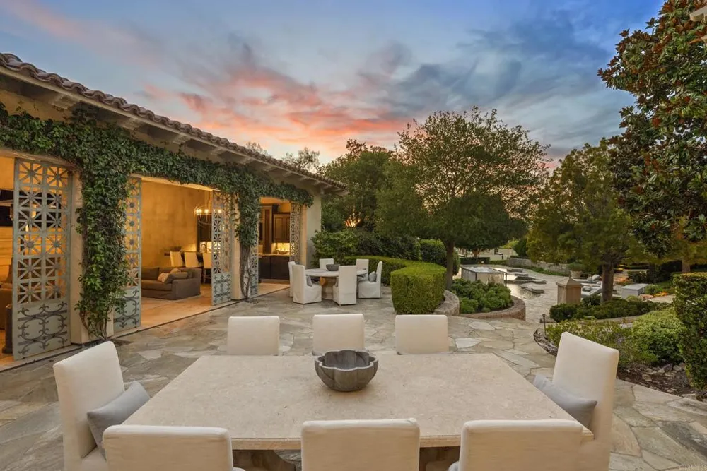 6853 Rancho Valencia Rd. Rancho Santa Fe, CA 92067