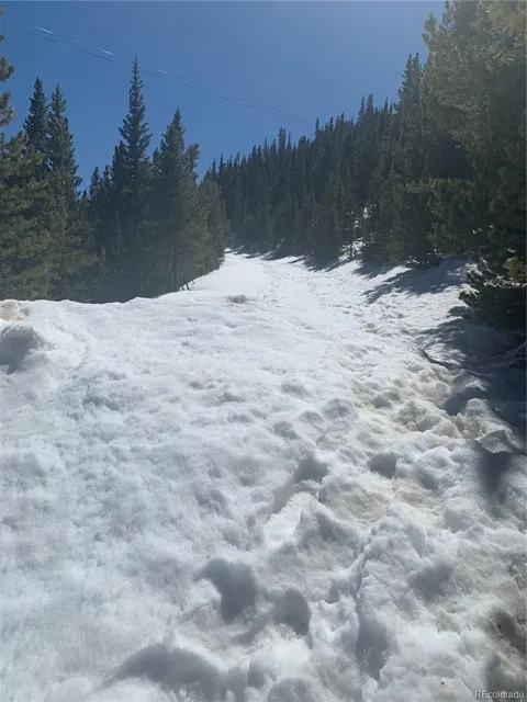 Hilltop Road