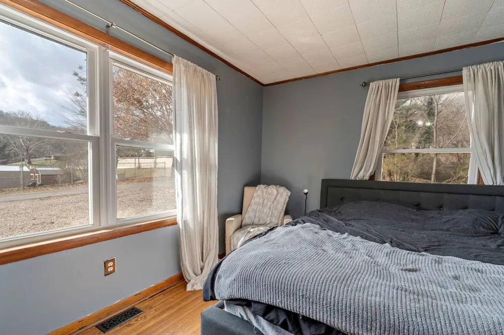 Claude Arnold Road Franklin, NC 28734