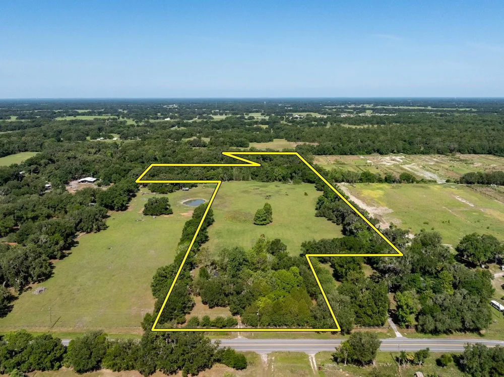 6250 & 5942 E C 478 Center Hill, FL 33514