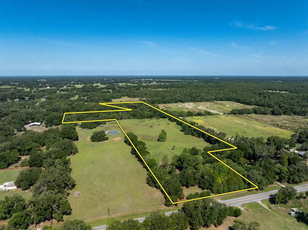 6250 & 5942 E C 478 Center Hill, FL 33514