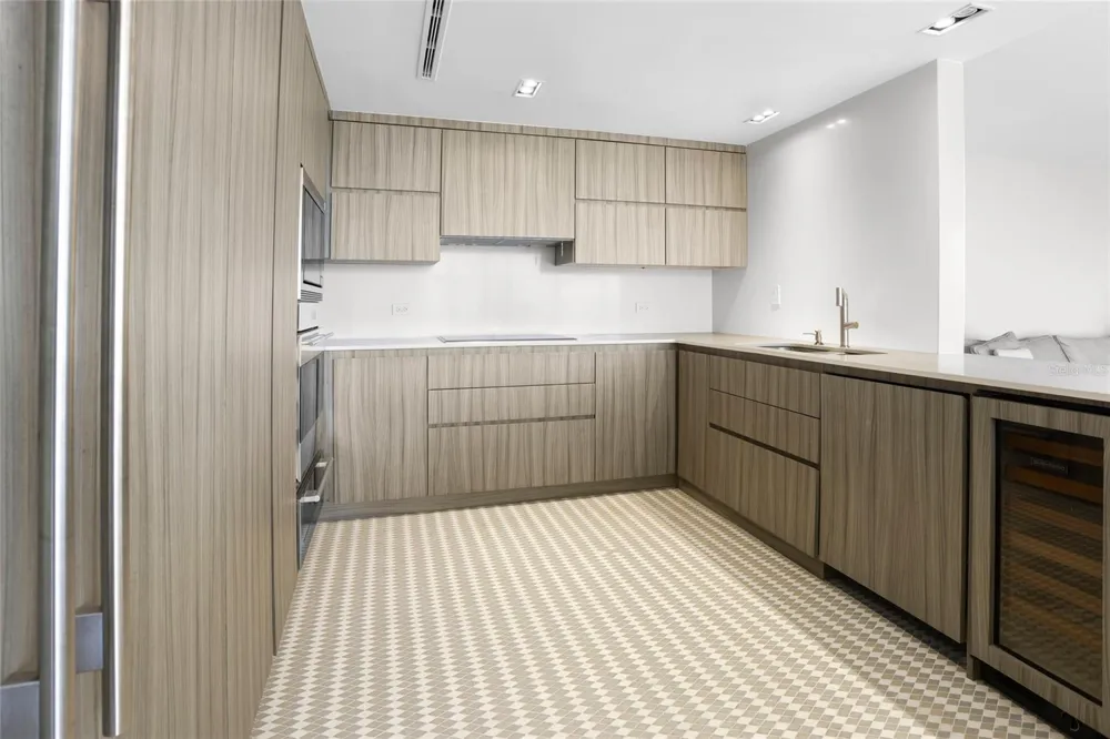 860 ASHFORD AVENUE #5C UNIT #1 #1 San Juan, PR 00907