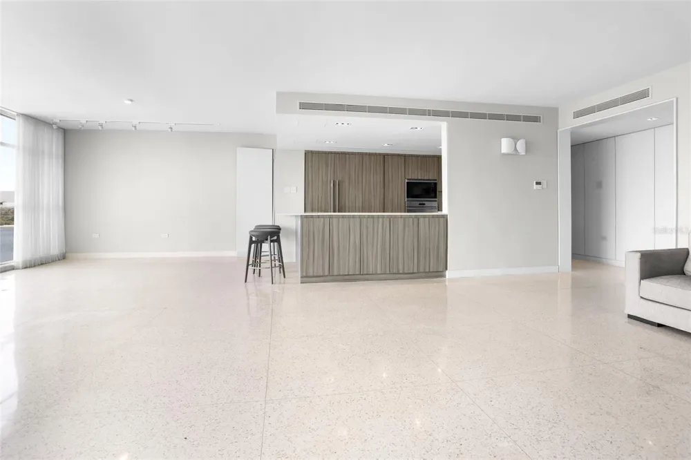 860 ASHFORD AVENUE #5C UNIT #1 #1 San Juan, PR 00907