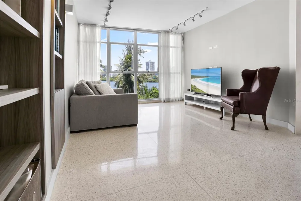 860 ASHFORD AVENUE #5C UNIT #1 #1 San Juan, PR 00907