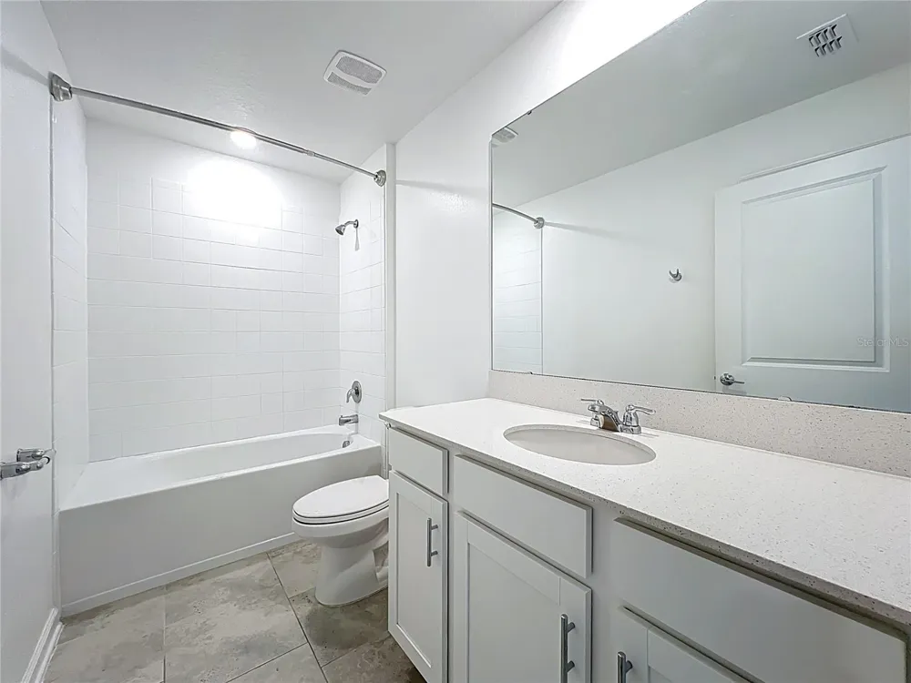 6946 PERCH HAMMOCK LOOP Groveland, FL 34736
