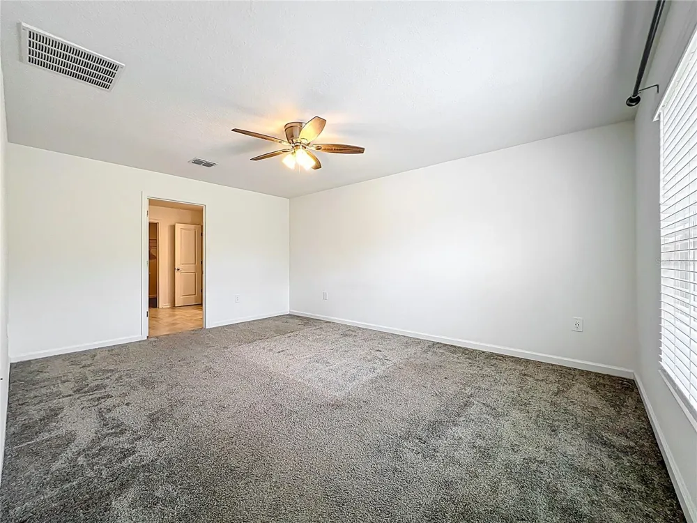6946 PERCH HAMMOCK LOOP Groveland, FL 34736