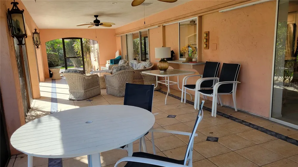 638 S OWL DRIVE Sarasota, FL 34236