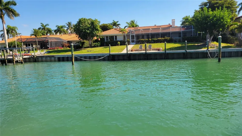 638 S OWL DRIVE Sarasota, FL 34236