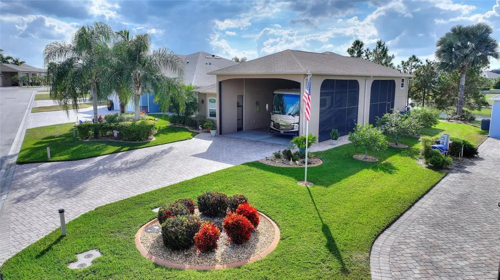 548 NARROW POND ROAD Polk City, FL 33868