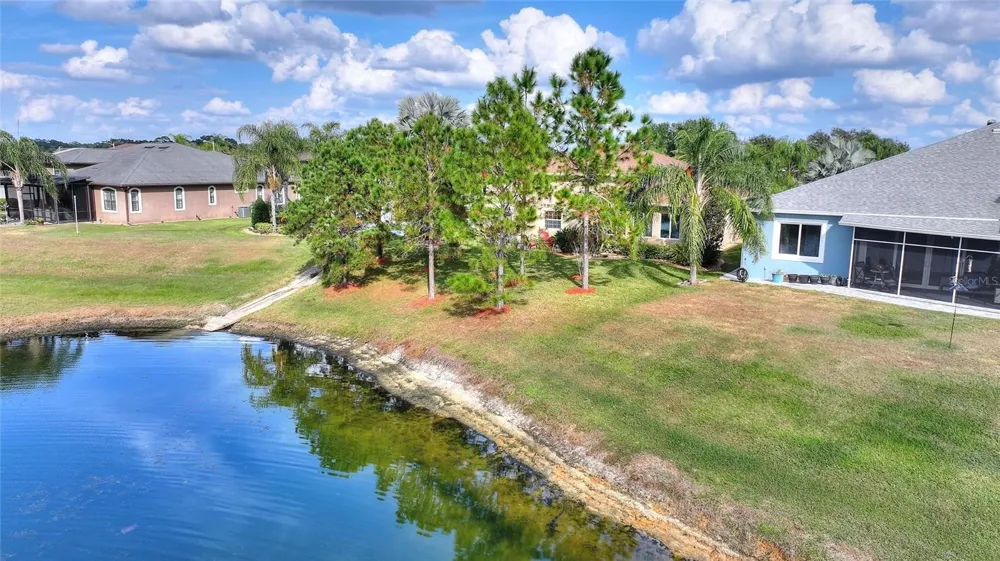 548 NARROW POND ROAD Polk City, FL 33868