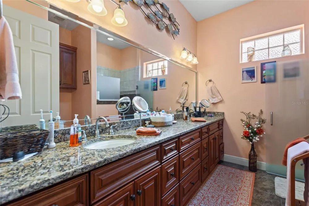548 NARROW POND ROAD Polk City, FL 33868