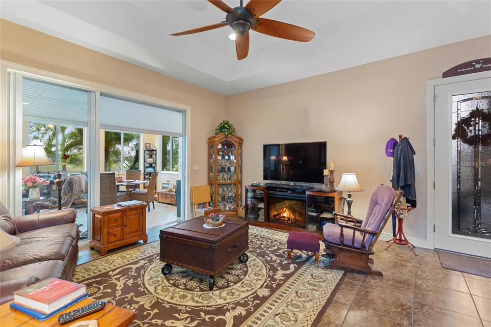 548 NARROW POND ROAD Polk City, FL 33868